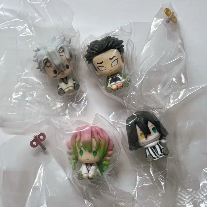 [SOLD OUT] 미츠리 이구로 교메이 히메지 사네미 페탓토 태엽 가챠