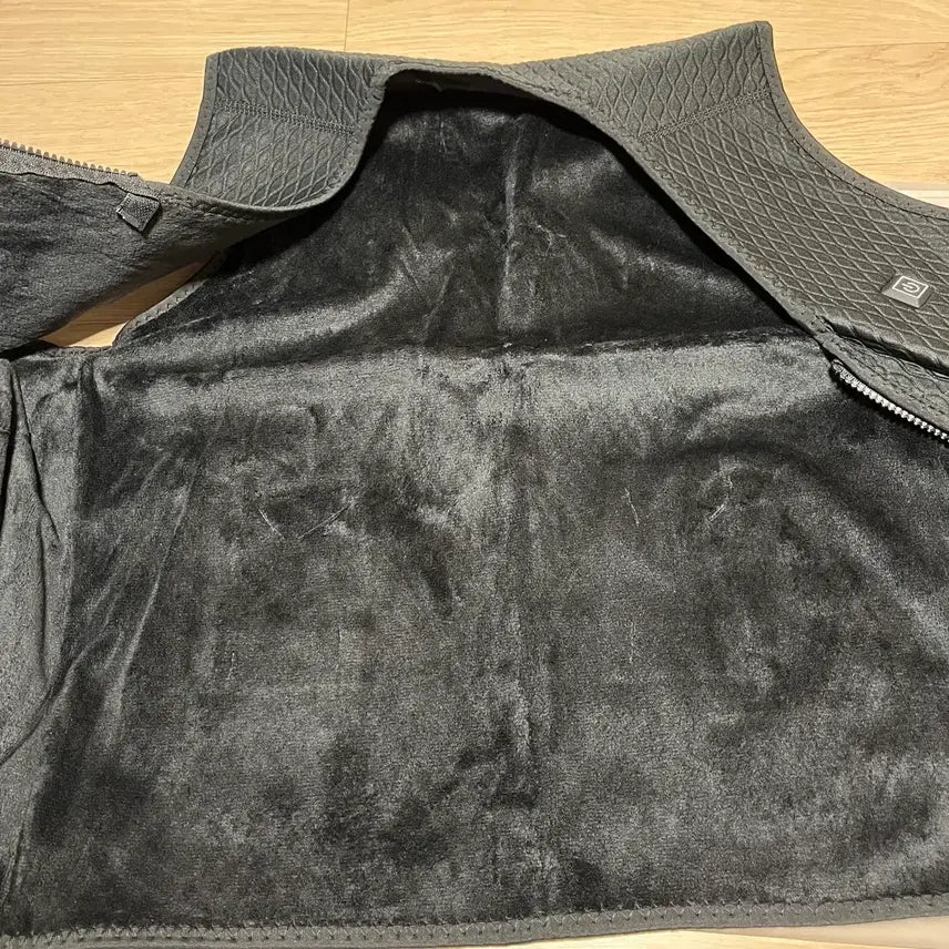 [BUNJANG] KC Certified Heated Vest / (새상품) 발열조끼 kc인증 새상품