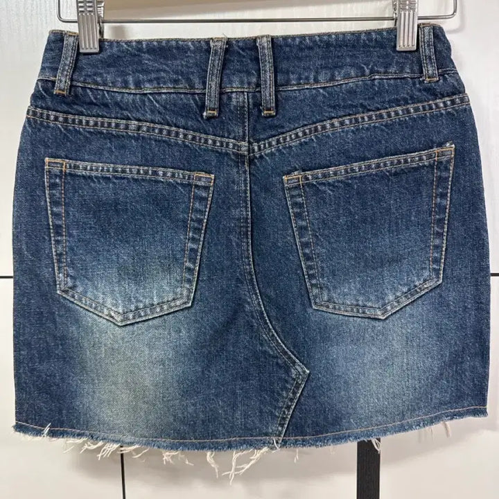 [BUNJANG] Hansum SJ Denim Mini Skirt / 한섬 SJ 데님 미니스커트