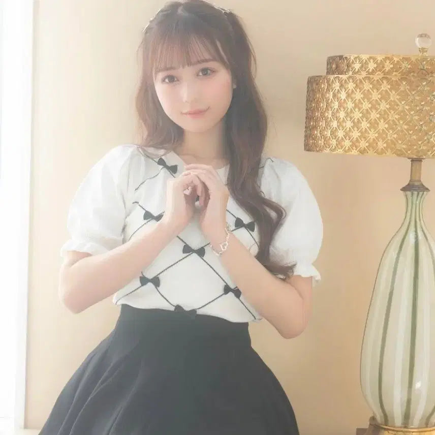 [BUNJANG] Evelyn Diamond Ribbon Knit / evelyn 에블린 다이아 리본니트