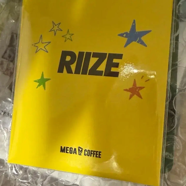 [BUNJANG] RIIZE Mega Coffee Photocard + Cup Holder / 라이즈 메가커피 포카+컵홀더