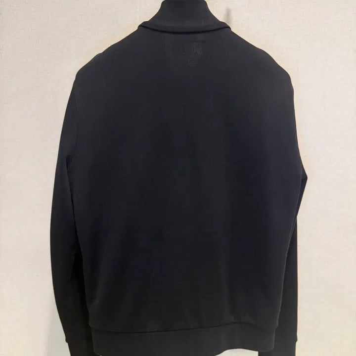 [BUNJANG] Moncler Maglia Patch Knit Padded Jacket / 몽클레어 마글리아 와펜 패치 니트 패딩