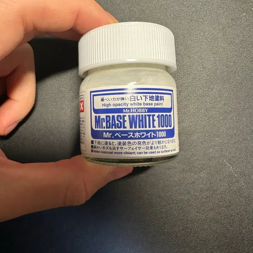 [BUNJANG] Mr. Hobby Mr. Base White 1000 Bottle Type Surfacer / Mr 하비 Mr 베이스 화이트 1000 병타입 군제 서페이서 판매합니다