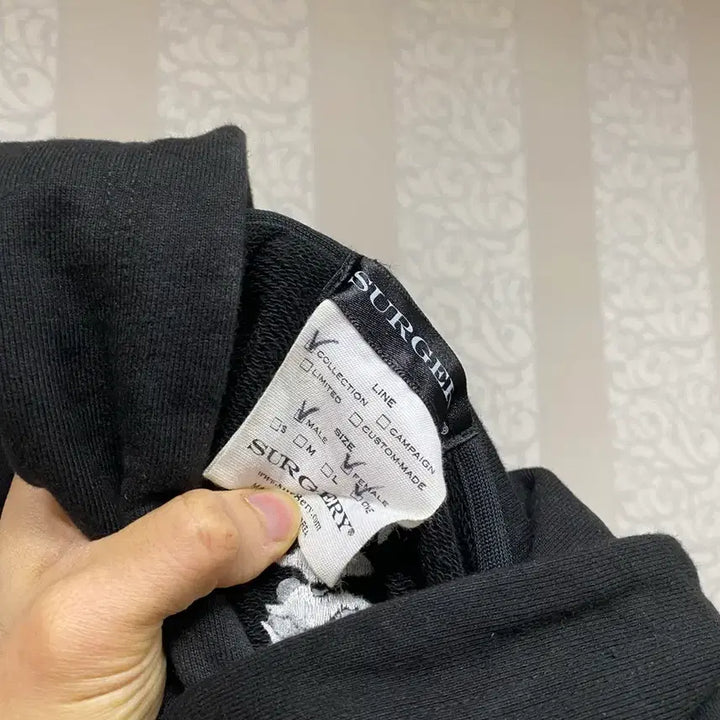 [SOLD OUT] SURGERY 척추 스웻 후드 블랙