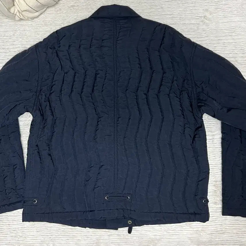 [BUNJANG] UNAFFFECTED Quilted Jacket Navy S / UNAFFECTED 언어펙티드 퀼팅 자켓 네이비