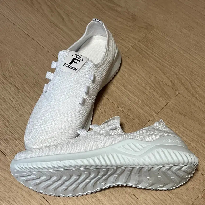 [BUNJANG] White Running Shoes / (새상품) 운동화 런닝화