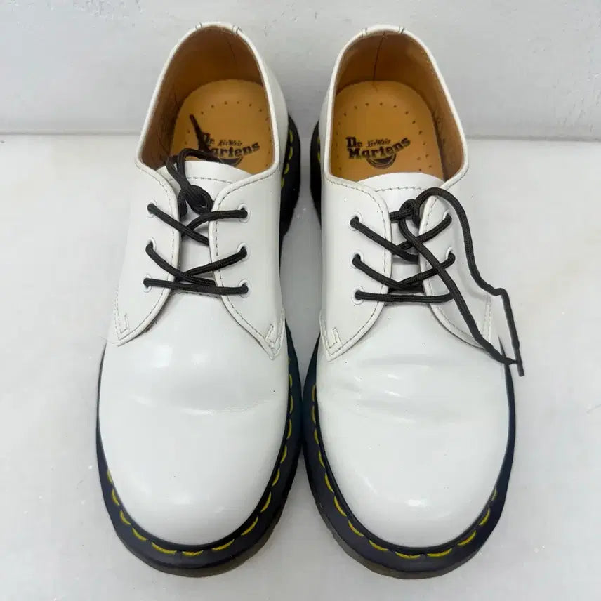 [BUNJANG] Dr. Martens 1461W White 3-Hole Shoes / (UK4)닥터마틴 1461W 화이트 3홀