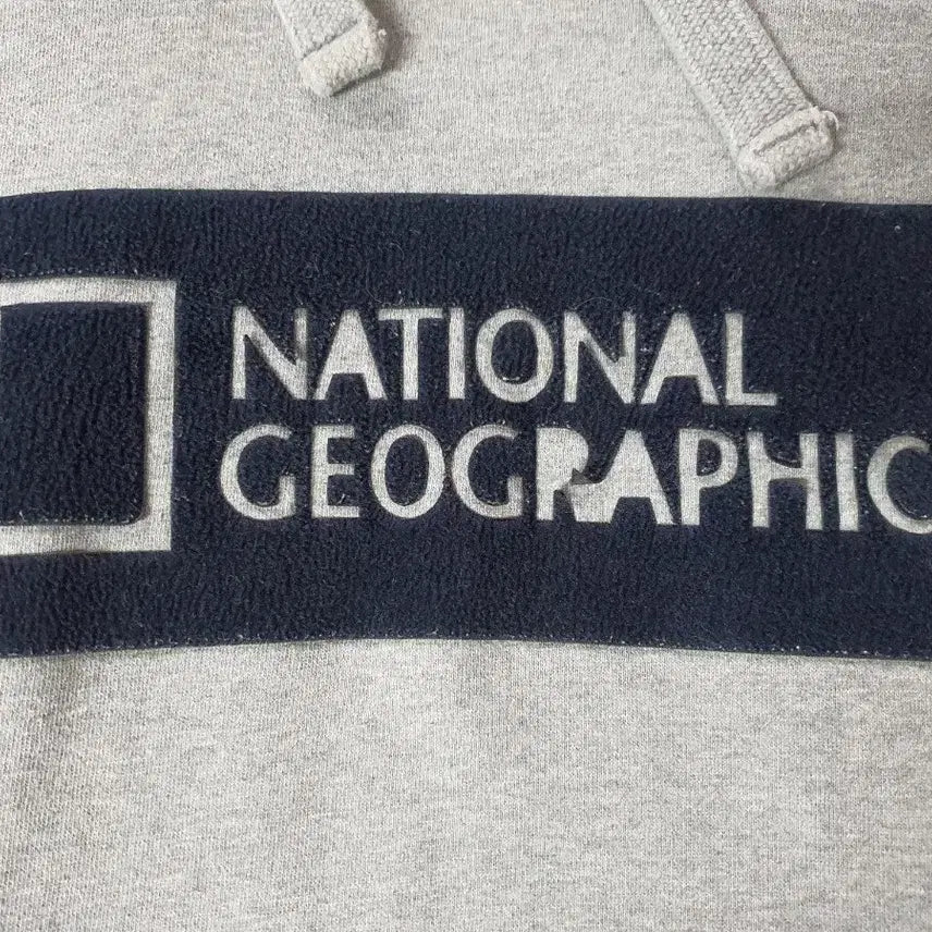 [BUNJANG] National Geographic Fleece Lined Hoodie / NATIONAL GEOGRAPHIC 내셔널 지오그래픽 안감기모 후드티