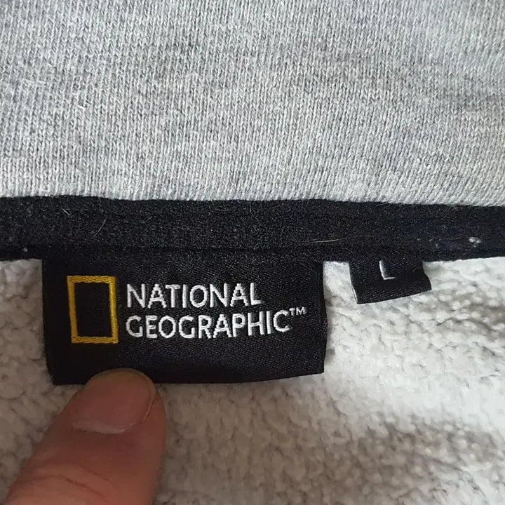 [BUNJANG] National Geographic Fleece Lined Hoodie / NATIONAL GEOGRAPHIC 내셔널 지오그래픽 안감기모 후드티