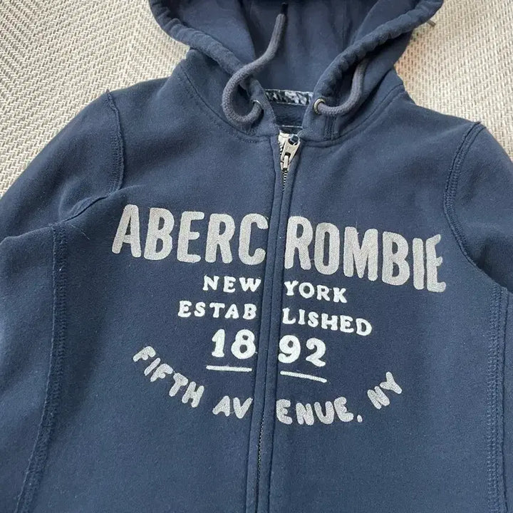 [BUNJANG] Abercrombie Navy Hooded Zip-up J03806 / 아베크롬비 네이비 후드집업  J03806