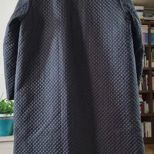 [BUNJANG] Shoulder Collar Quilted Long Coat L / 숄카라 퀼팅 롱코트 L.100