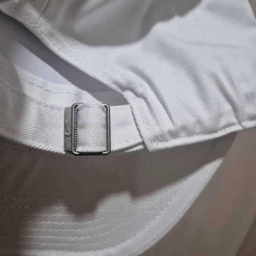 [BUNJANG] Nike Club Cap M/L White Hat / 49900원짜리 나이키 클럽 캡 모자 M/L 화이트 새상품