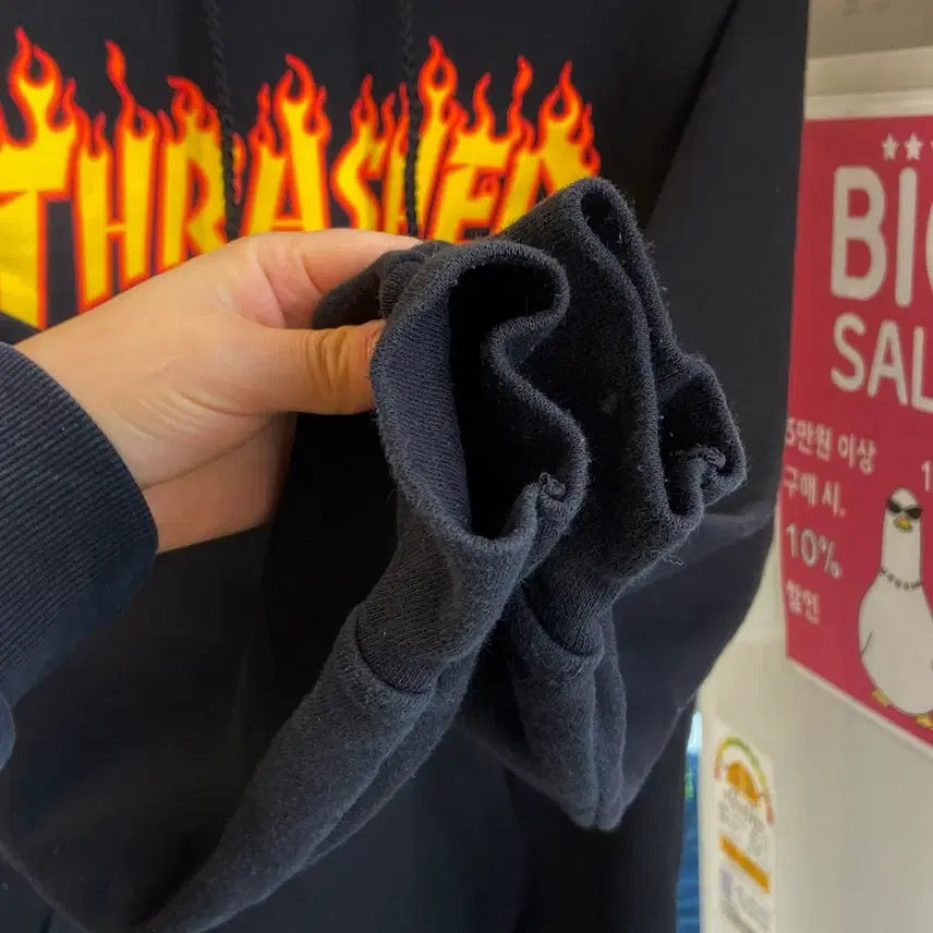 [BUNJANG] Thrasher Hoody (Size S) / 트래셔 후드티 S(95) Thrasher Hoody