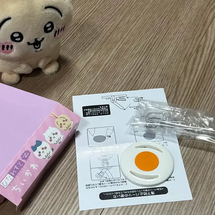 [BUNJANG] Chiikawa Usagi PitaResto Magnet Doll / 치이카와 우사기 피타레스토 자석인형