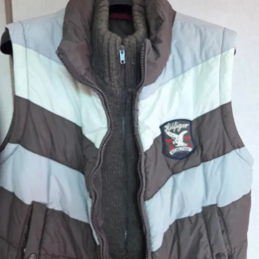 [BUNJANG] Tommy Hilfiger Padded Vest (Size 105) / 타미힐피거 패딩조끼105