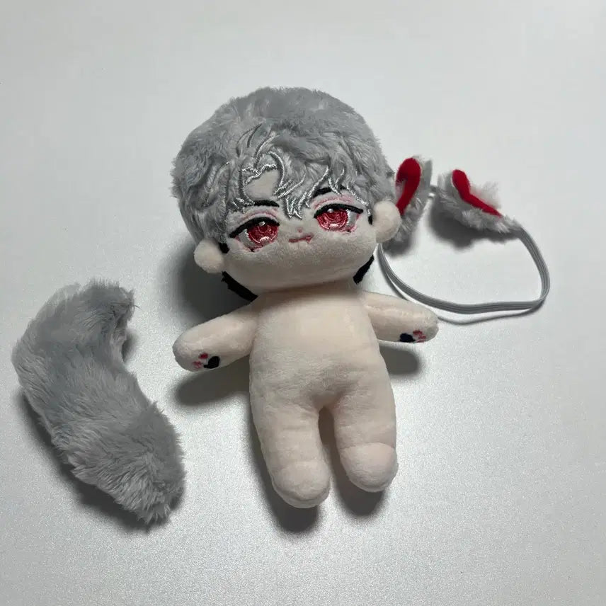 [BUNJANG] PLAVE Eunho Wa-Nyeok 10cm Doll / 플레이브 은호 10cm인형 와늑