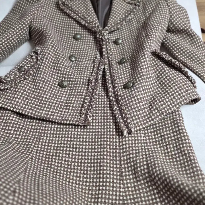 [BUNJANG] MaxMara Brown Check Two-Piece Set / 막스카라브라운 체크 투피스 세트