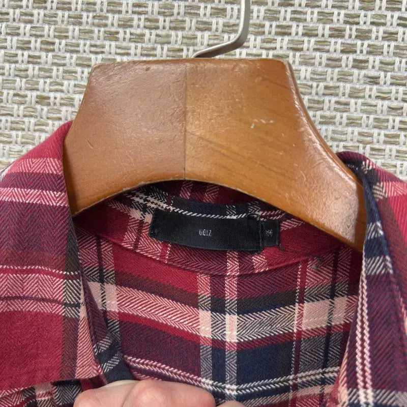 [BUNJANG] UGIZ Two-Pocket Casual Red Check Shirt / UGIZ 투포켓 캐주얼 레드 체크 셔츠 100 M10182