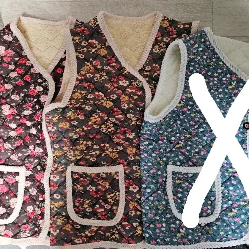 [BUNJANG] N/A Floral Quilted Vest / 꽃무늬 누빔조끼(김장조끼)