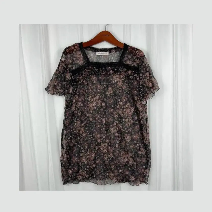 [BUNJANG] Vintage Black Flower Layered Blouse / vintage black flower layered blouse