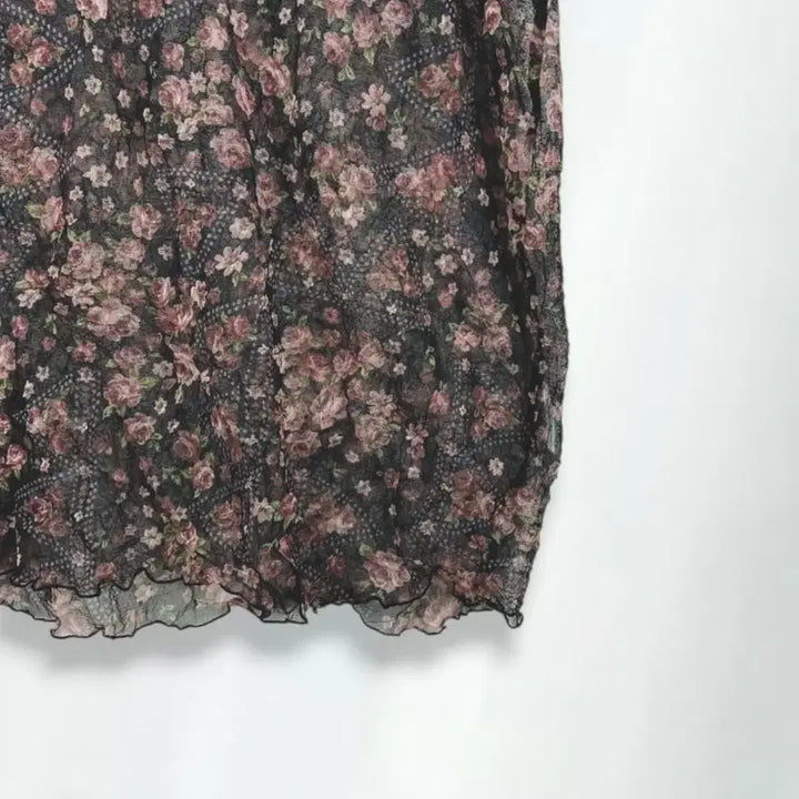 [BUNJANG] Vintage Black Flower Layered Blouse / vintage black flower layered blouse