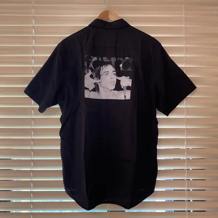 [BUNJANG] Supreme Iggy Pop S/S Shirt / 슈프림 21ss Supreme 이기팝 Iggy pop 반팔셔츠 아카이브