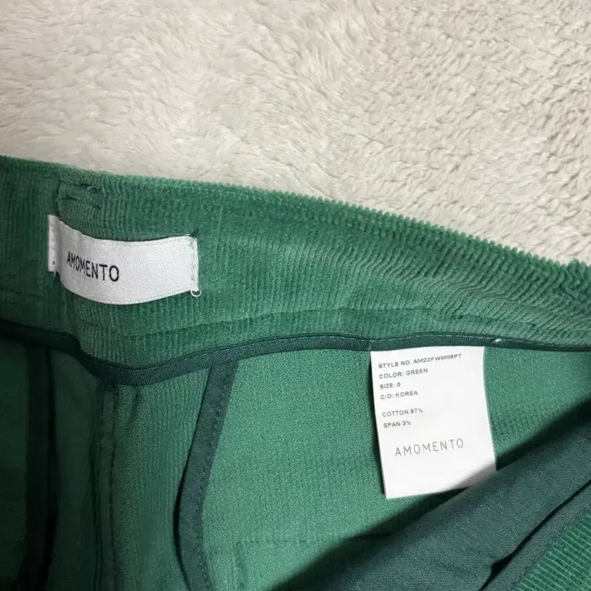 [BUNJANG] AMOMENTO Corduroy Pants / 아모멘토 코듀로이 팬츠