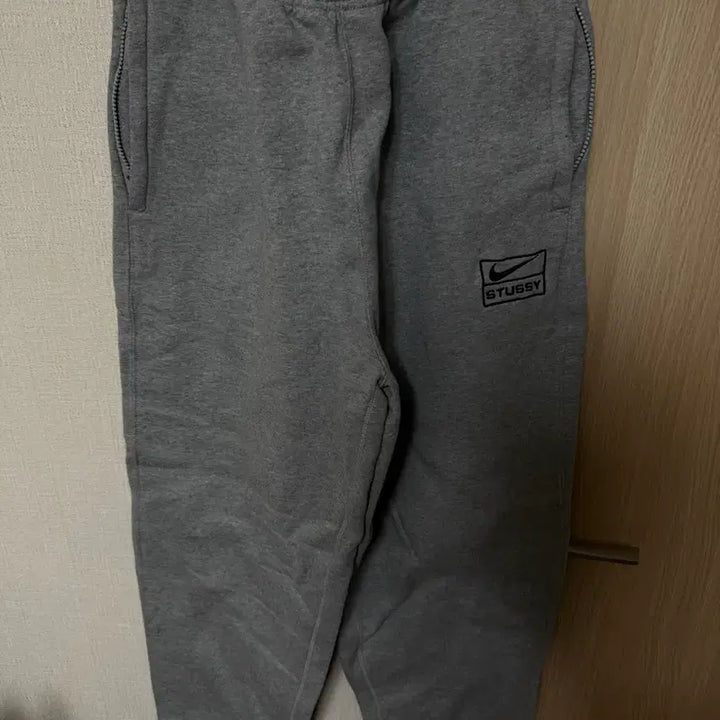 [SOLD OUT] 나이키 x 스투시 팬츠 그레이 S