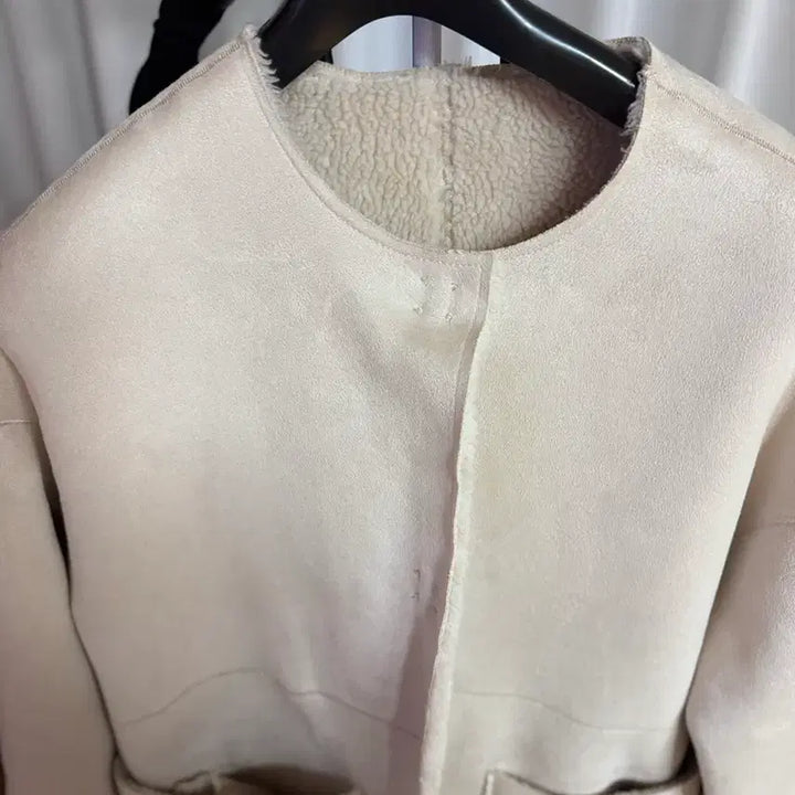 [BUNJANG] Zara Ivory Long Coat / 자라 뽀글이 롱 코트 아이보리