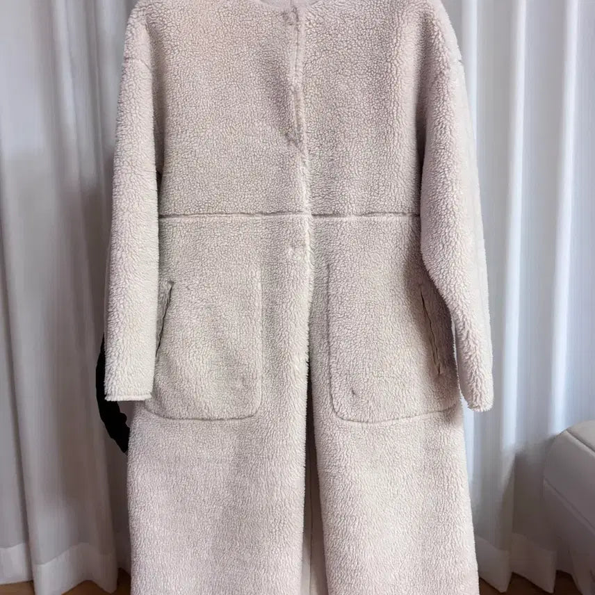 [BUNJANG] Zara Ivory Long Coat / 자라 뽀글이 롱 코트 아이보리