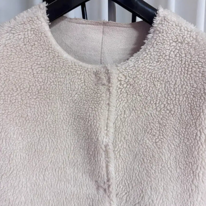 [BUNJANG] Zara Ivory Long Coat / 자라 뽀글이 롱 코트 아이보리