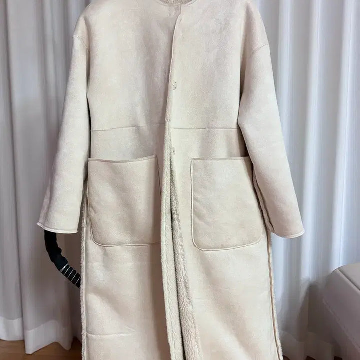 [BUNJANG] Zara Ivory Long Coat / 자라 뽀글이 롱 코트 아이보리