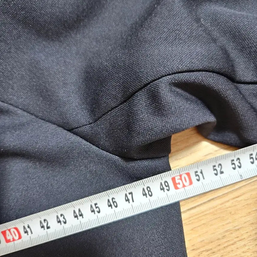 [BUNJANG] Descente Baseball Hooded Zip-up Black 95 / 데상트 베이스볼 후드 짚업 블랙  95