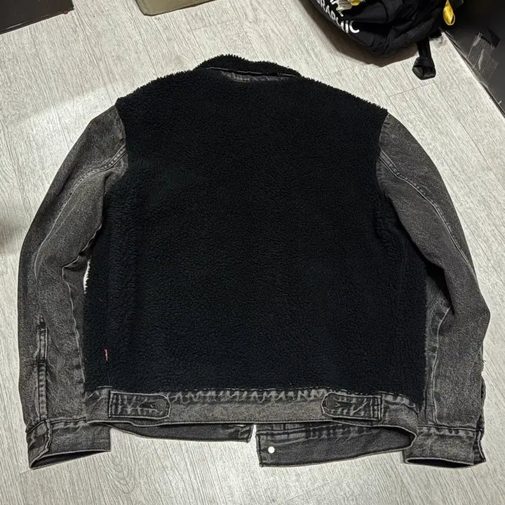 [BUNJANG] Levi's Grizzly Trucker Jacket / 리바이스 그리즐리 트러커 자켓