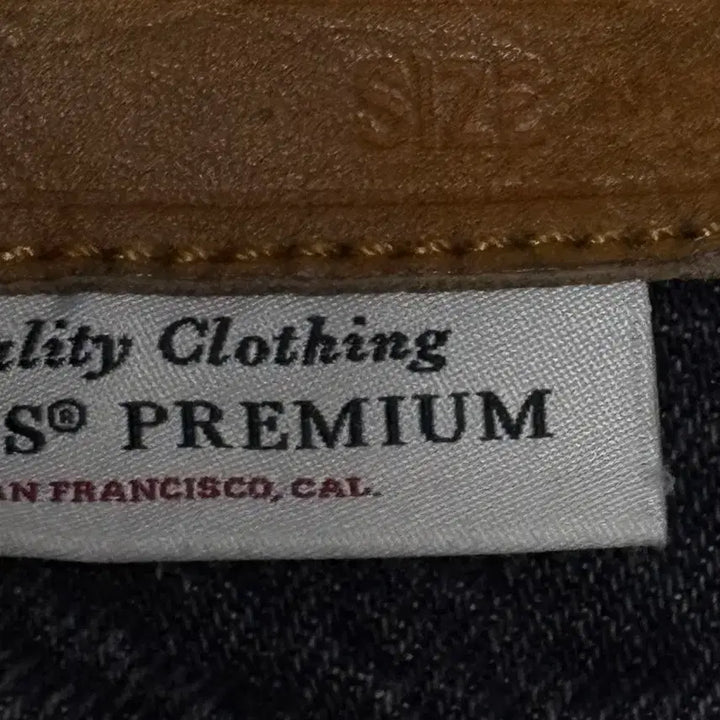 [BUNJANG] Levi's Grizzly Trucker Jacket / 리바이스 그리즐리 트러커 자켓