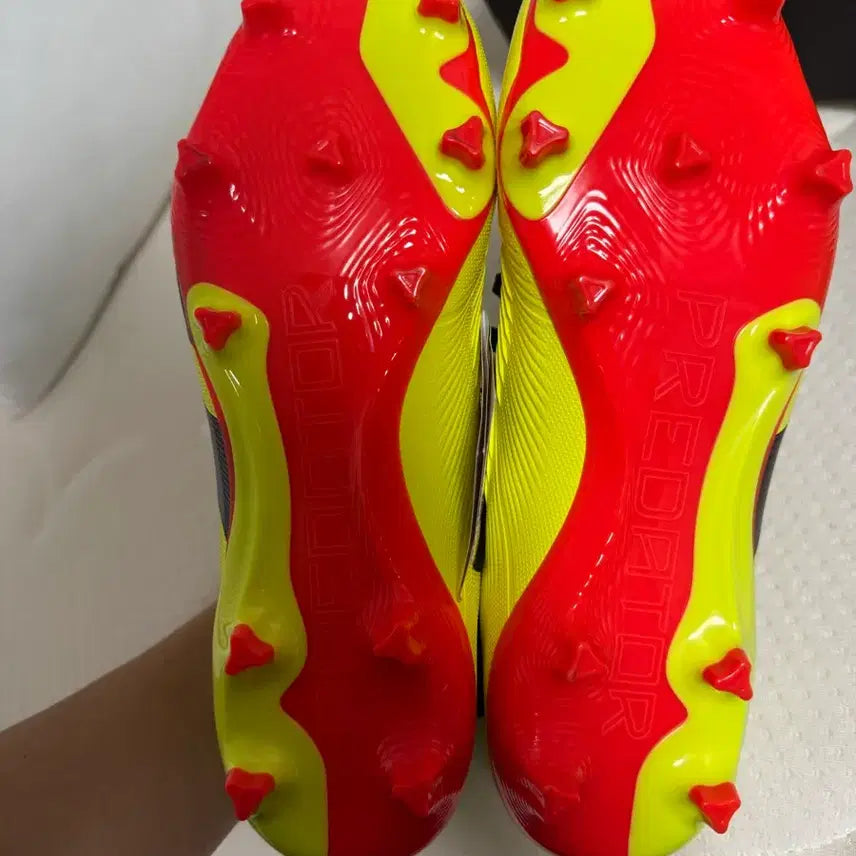 [BUNJANG] Adidas Predator League FG Soccer Cleats / 아디다스 축구화 프레데터 리그 FG 265 형광색
