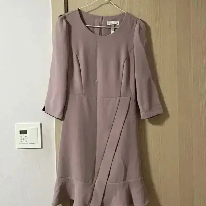 [SOLD OUT] 핑크 연보라 플레어 a라인 하객룩 원피스