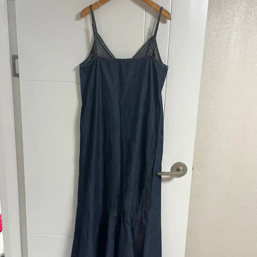 [BUNJANG] Vintage Denim V-neck Maxi Dress / (일본 수입 빈티지)면100 청 원피스 데님 롱 뷔스티에 끈나시 인어