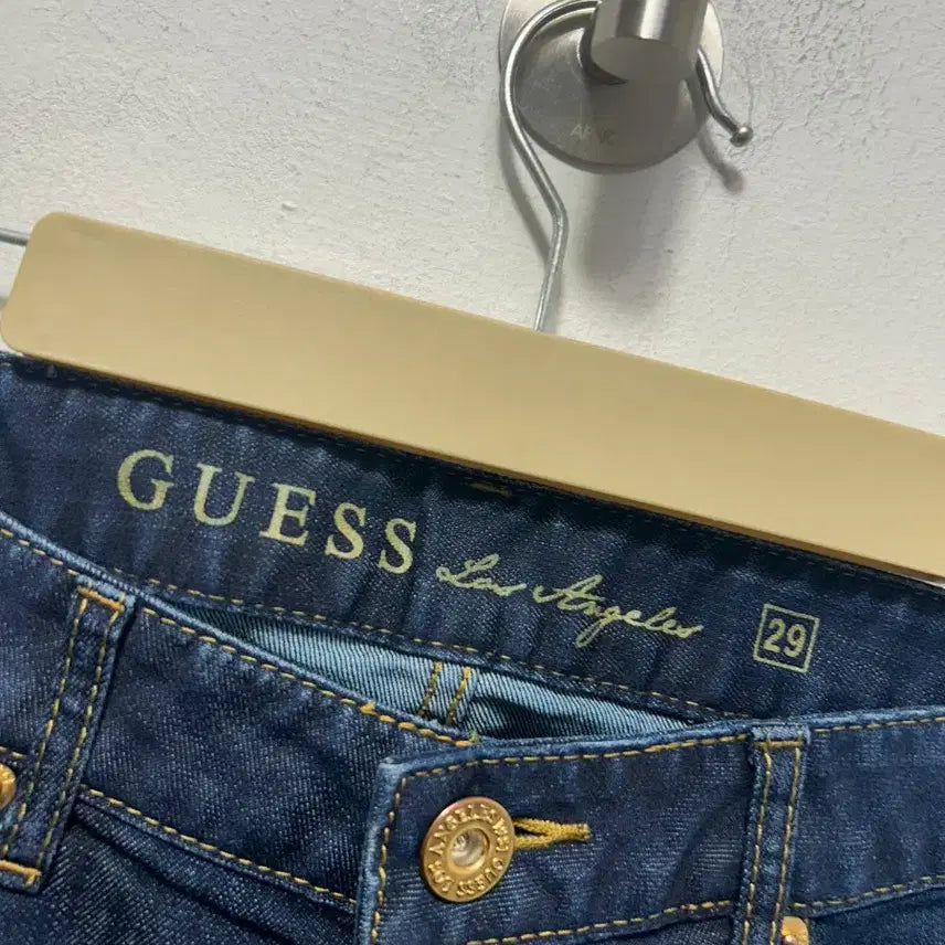 [BUNJANG] Guess Women's Denim Jeans Size 29 / 게스 여성 데님 청바지 29 사이즈