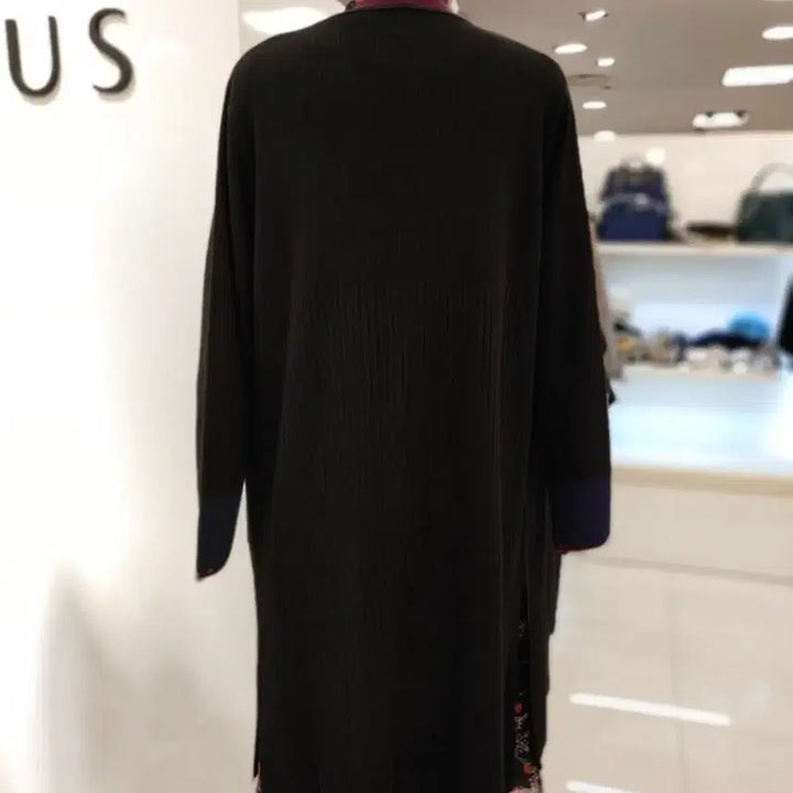 [BUNJANG] Joinus Long Cardigan / 조이너스 롱가디건 블랙 + 버건디