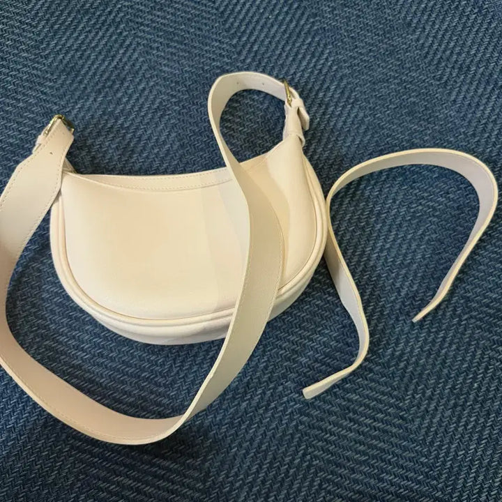 [BUNJANG] Shoulder Bag/Crossbody Bag White / 에이블리 숄더백/크로스백 흰색