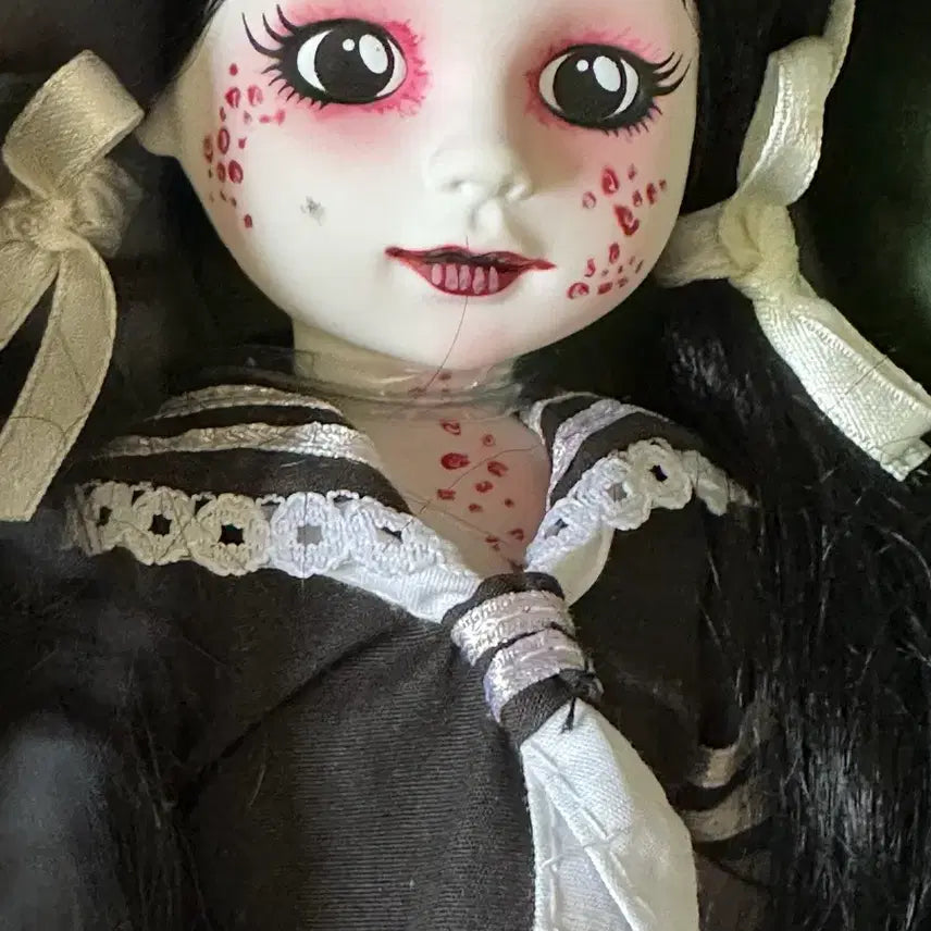 [BUNJANG] Living Dead Dolls Series 11 Maggot Doll / (반개봉) 리빙데드돌 11기 매거트 (2006년)