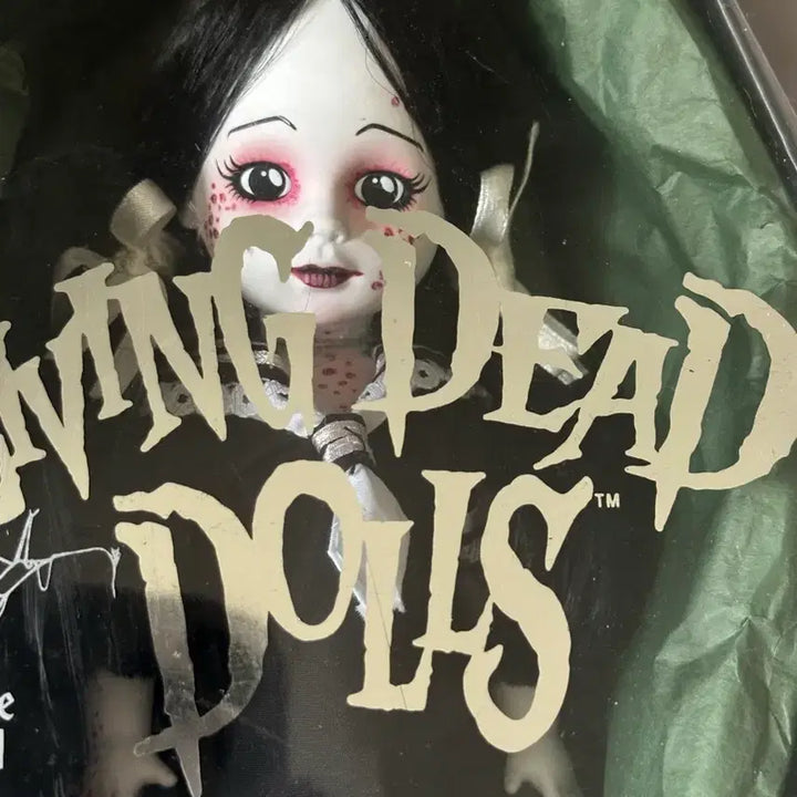 [BUNJANG] Living Dead Dolls Series 11 Maggot Doll / (반개봉) 리빙데드돌 11기 매거트 (2006년)