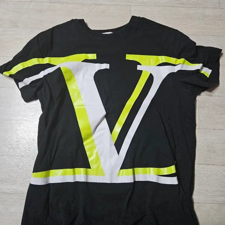 [BUNJANG] Valentino Short Sleeve T-shirt / 발렌티노 반팔티
