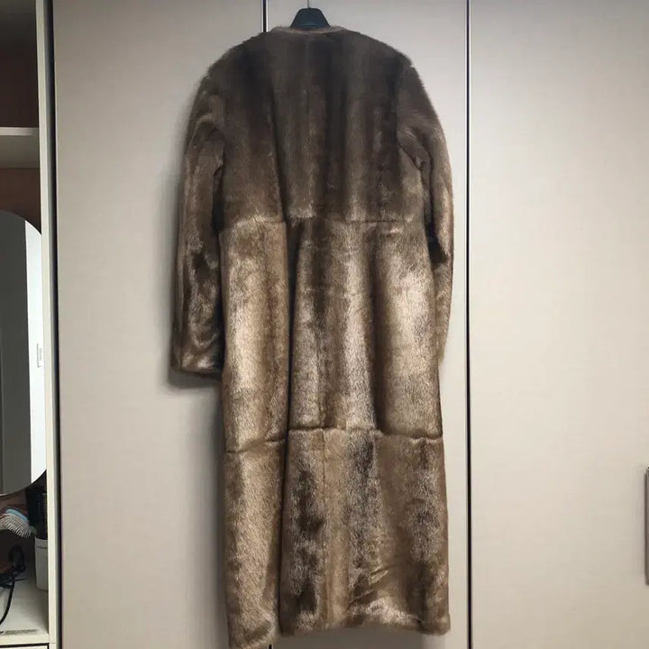 [BUNJANG] Zulloq Brown Long Fur Coat / [새상품] 줄로그 브라운 퍼롱코트