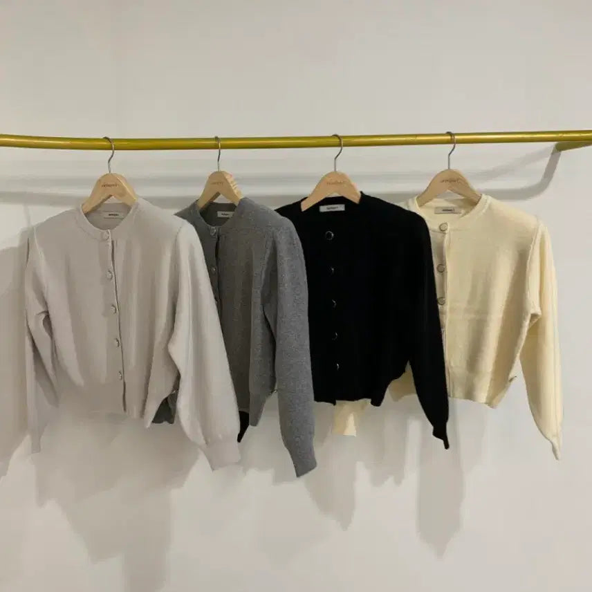 [BUNJANG] Antique J Jisoo Cardigan / (새상품)엔티크제이 지수가디건