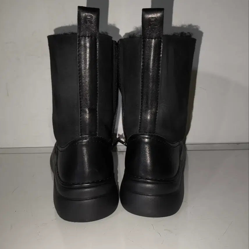 [BUNJANG] Rockport Total Motion Natural Mustang Winter Boots / 245mm 락포트 토탈모션 천연 무스탕 방한부츠