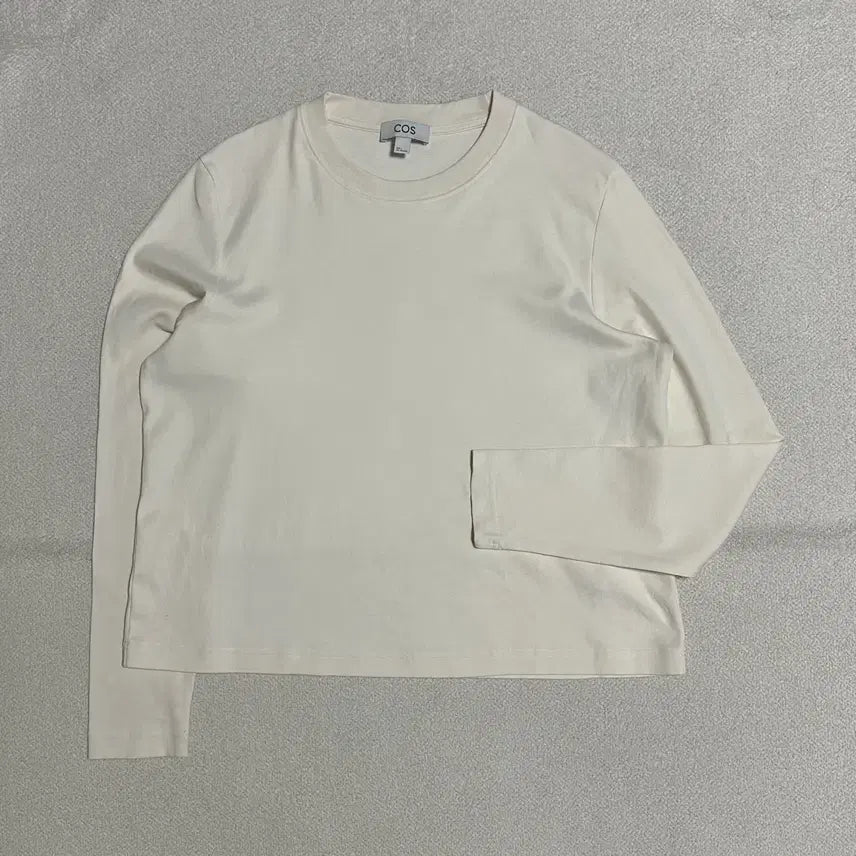 [BUNJANG] COS Slim Fit Heavyweight Long Sleeve T-shirt / 코스 슬림핏 헤비웨이트 롱슬리브 티셔츠