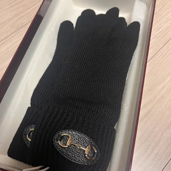 [BUNJANG] Gucci Wool Knit Gloves / 정품 구찌 울 니트 장갑 새상품 홀스빗