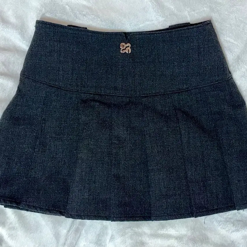 [BUNJANG] Glowny Nour Wook Wool Pleated Skirt / 글로니 glowny nour wook skirt 울 플리츠 스커트